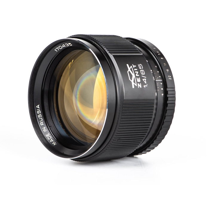 Объектив МС Зенитар 1.4/85 байонет Canon EF