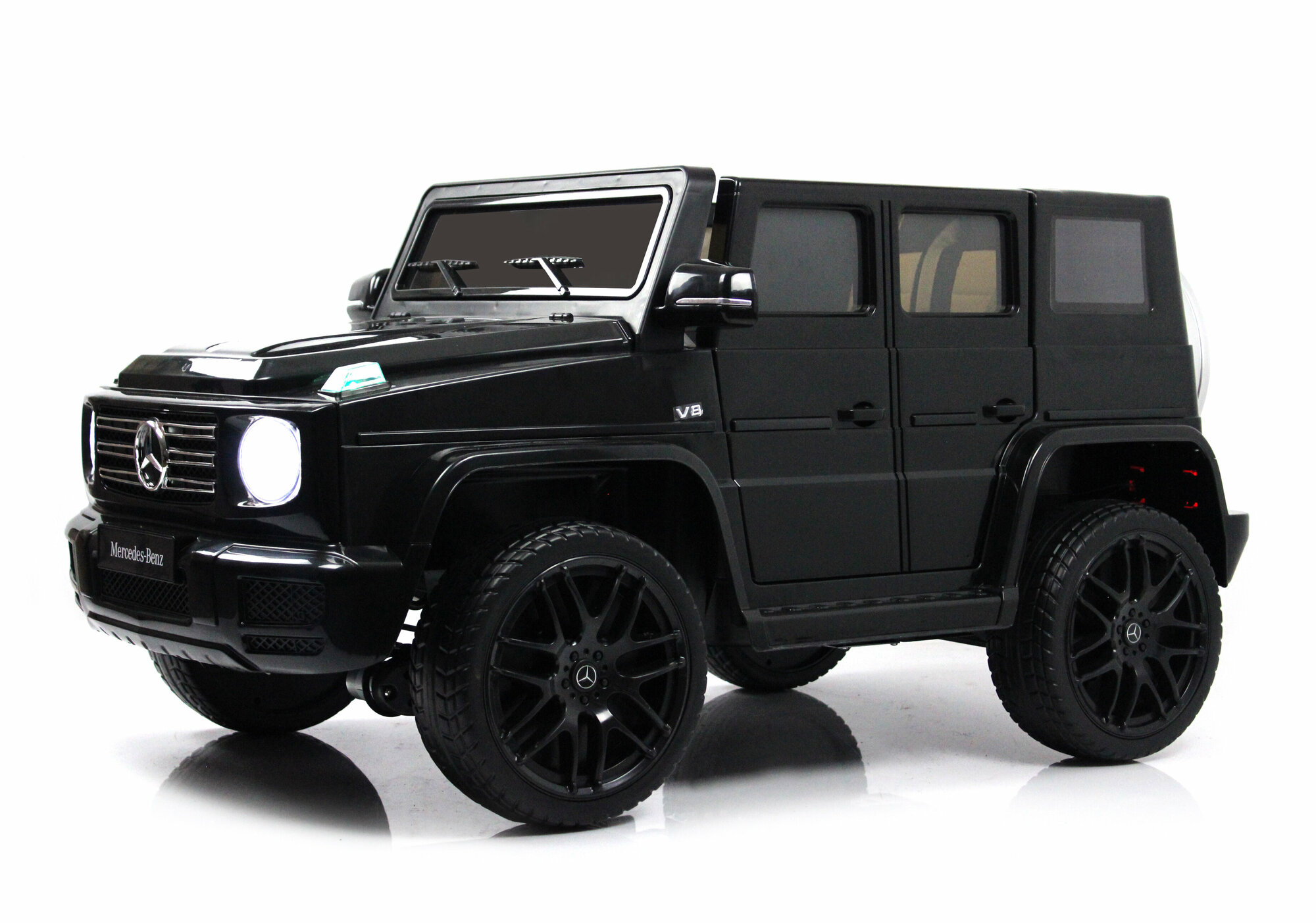 RiverToys Детский электромобиль 4WD E333EE - черный