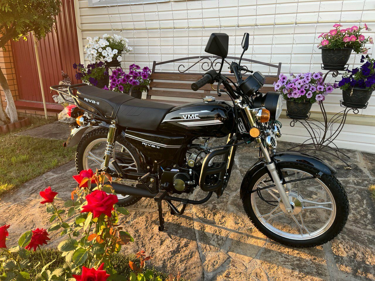 Мопед VMC VENTO RIVA II Classic 110 куб. см.(49cc) черный