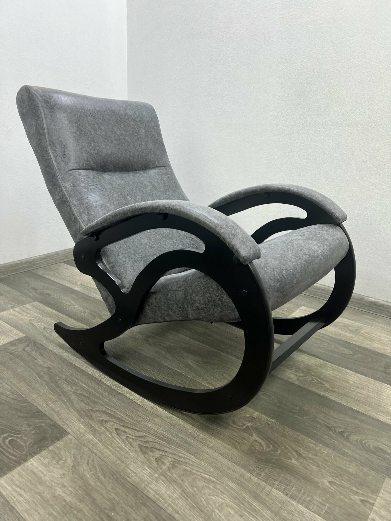 Solarius Кресло-качалка Классика из кожзама для дома и дачи, цвет серый