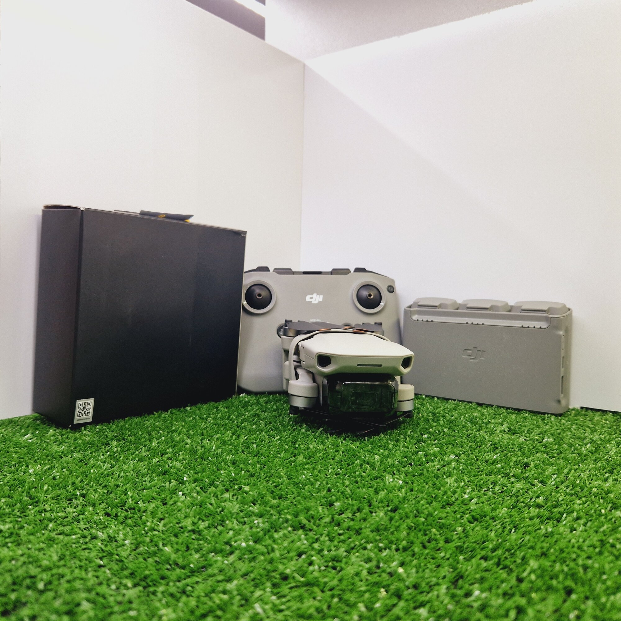 Квадрокоптер DJI Mini 2, серый