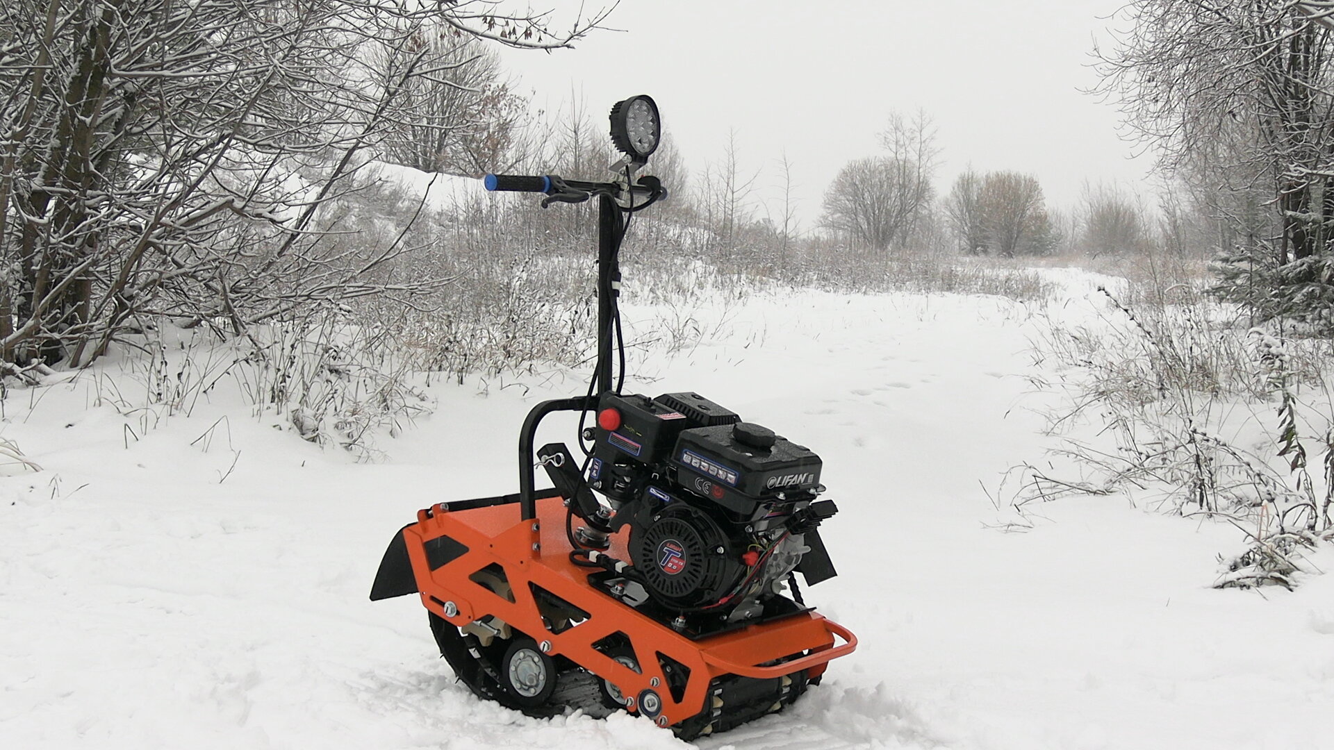 Ижтехмаш Мотобуксировщик компактный Белка-8L л. с. с фарой