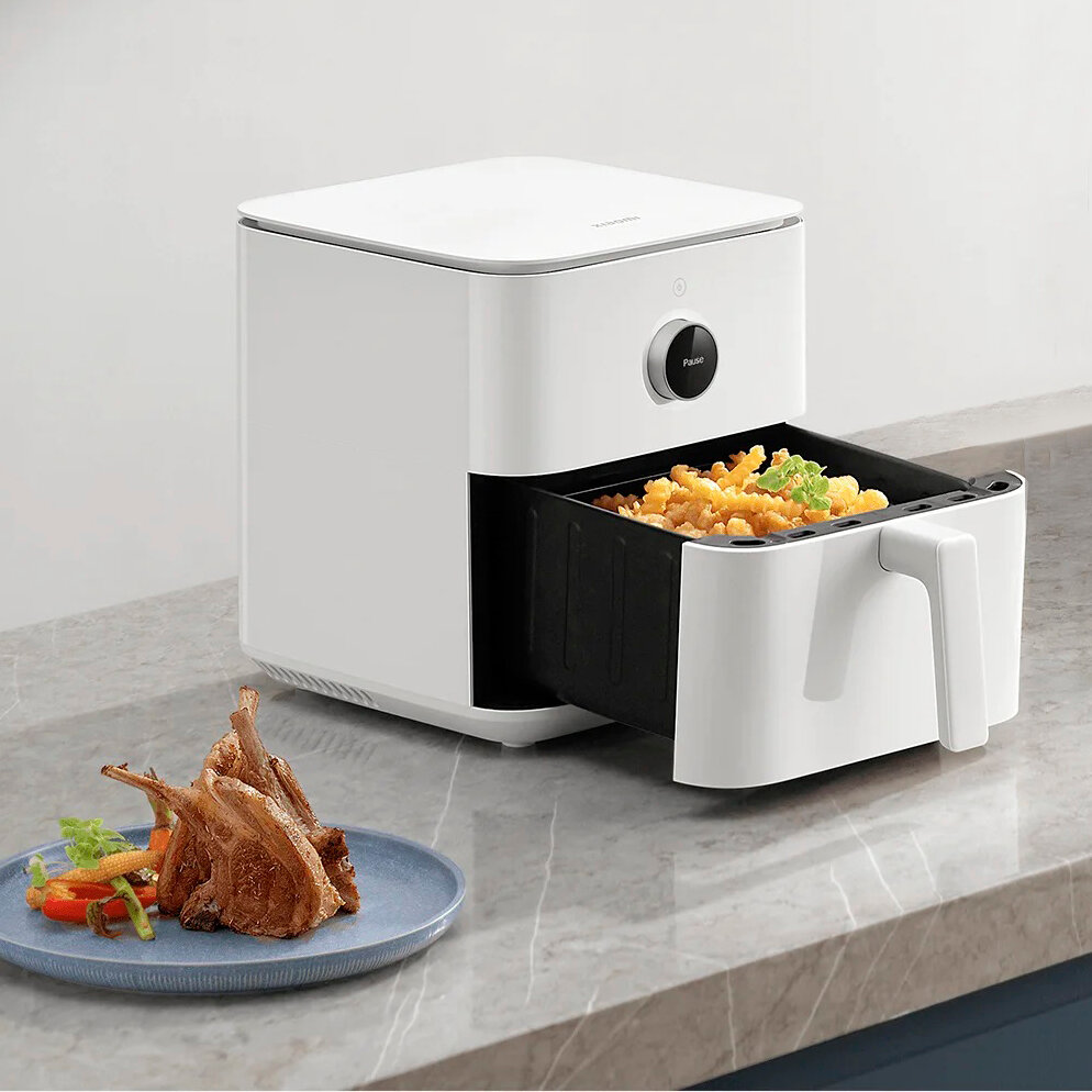 Аэрогриль/Аэрофритюрница 6,5 литра в белом цвете Xiaomi Smart Air Fryer (MAF10) EU-Русская версия