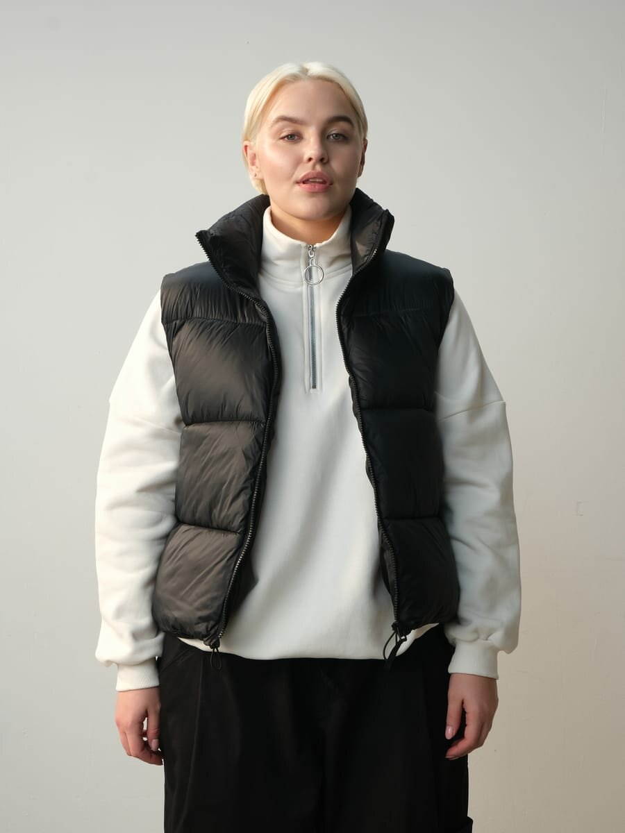 Жилетка утепленная болоньевая Plus Size твое, арт. B2425, черный,2XL